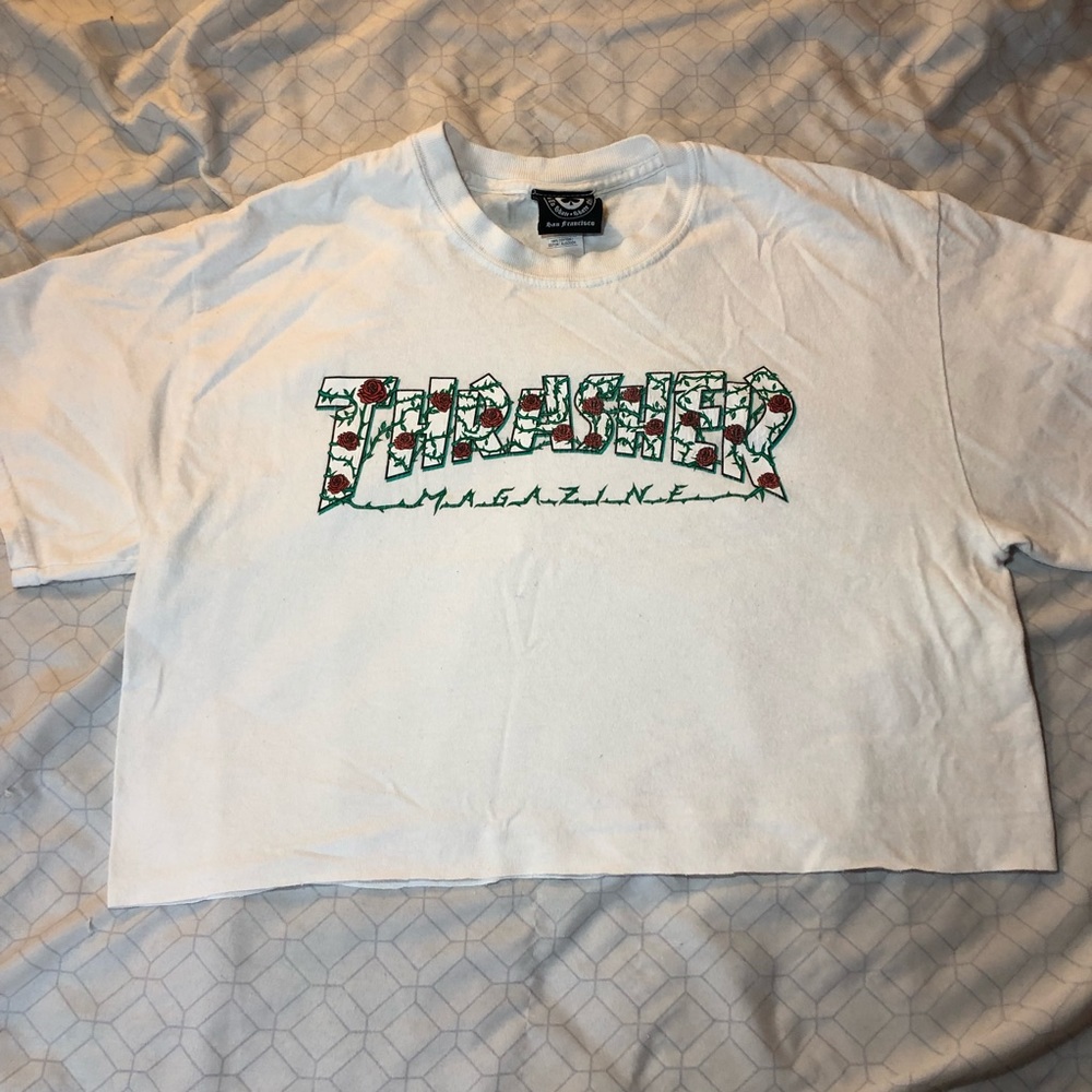 cropped thrasher tee